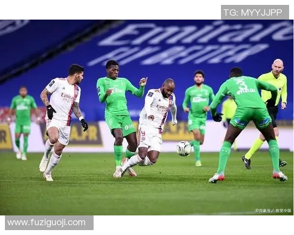 法乙激战索肖主场迎战梅斯双方争夺关键积分之战 法乙激战索肖主场迎战梅斯双方争夺关键积分之战